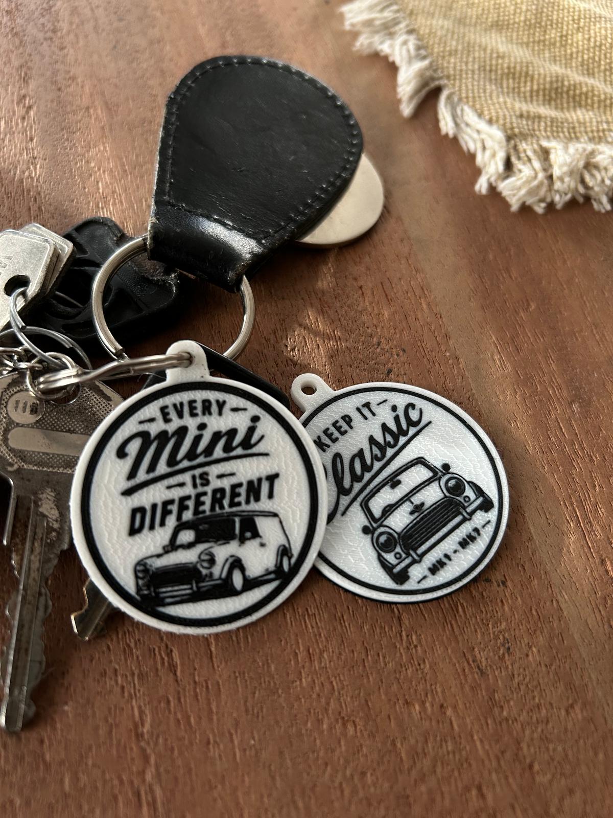 Keychain Built not bought / Sleutelhanger Zelf gemaakt niet gekocht! / Mini classic