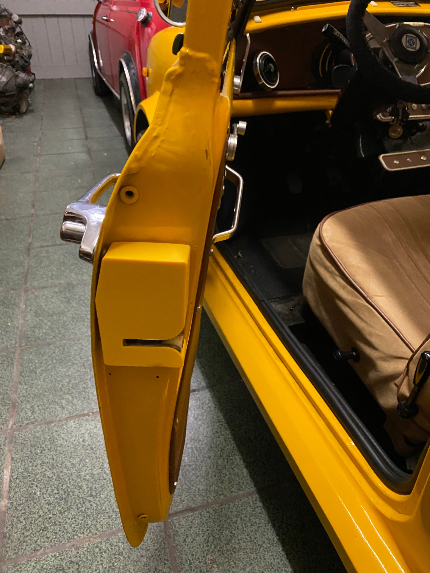 Mini classic Door lock finish !