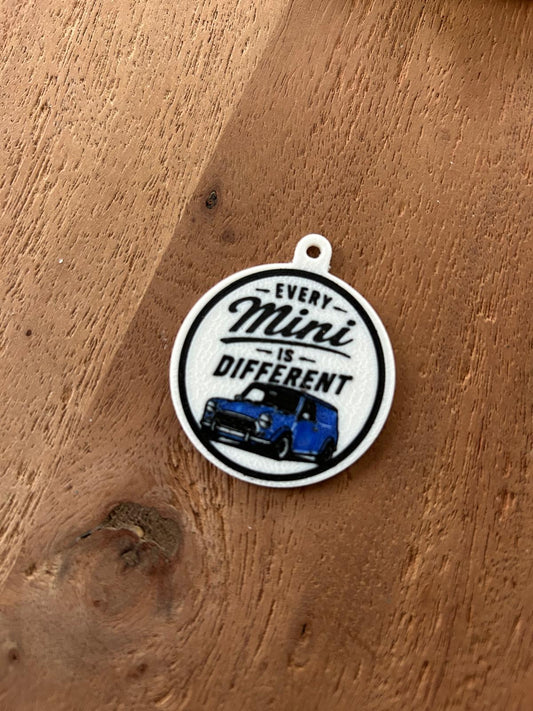 Keychain Every Mini is Different / Sleutelhanger Elke mini is anders! / Mini classic